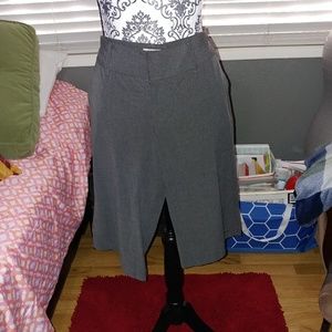 Old Navy dress capris size 12 Grey